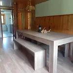 Haus Feschas *