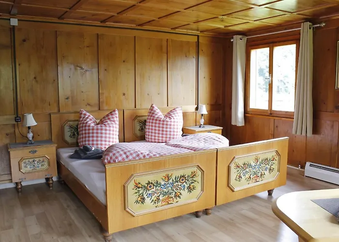 Haus Feschas Apartamento